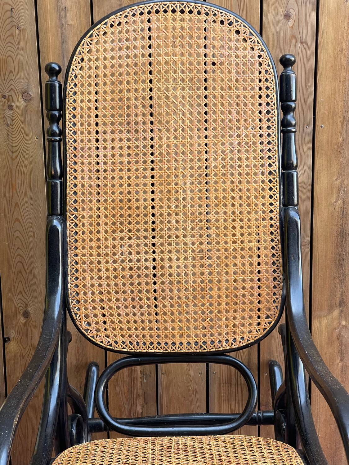 Rocking chair