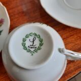 4 tasses à thé en porcelaine