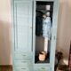 Armoire parisienne