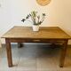 Très belle table de ferme vintage en bois massif