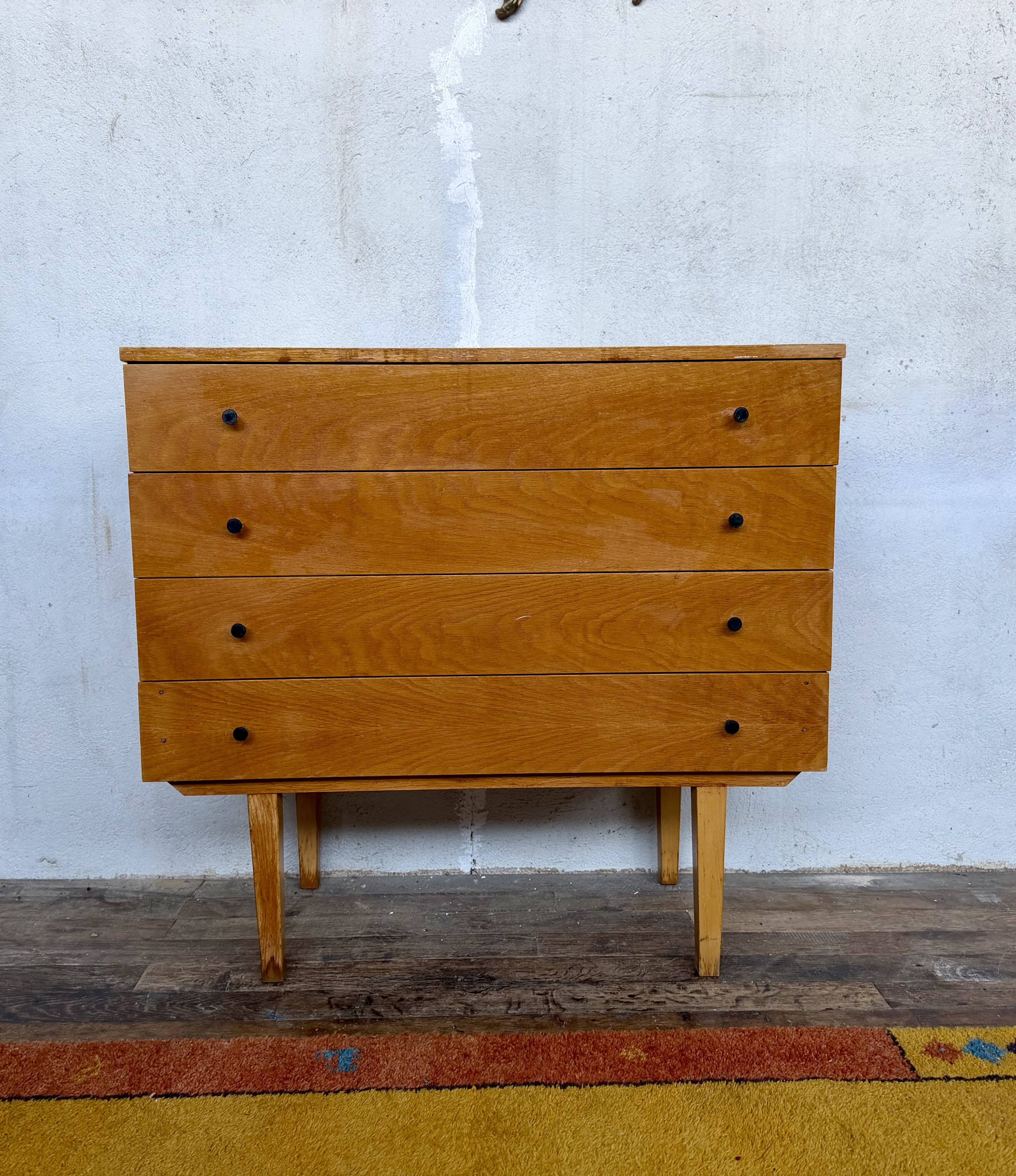vintage oak chest of drawers