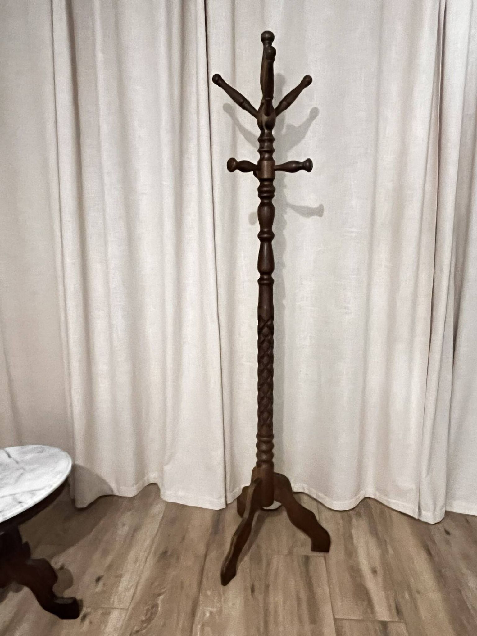 Coat hanger