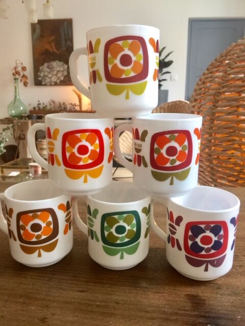 Lot of 15 mugs Arcopal vintage scania lotus mobil