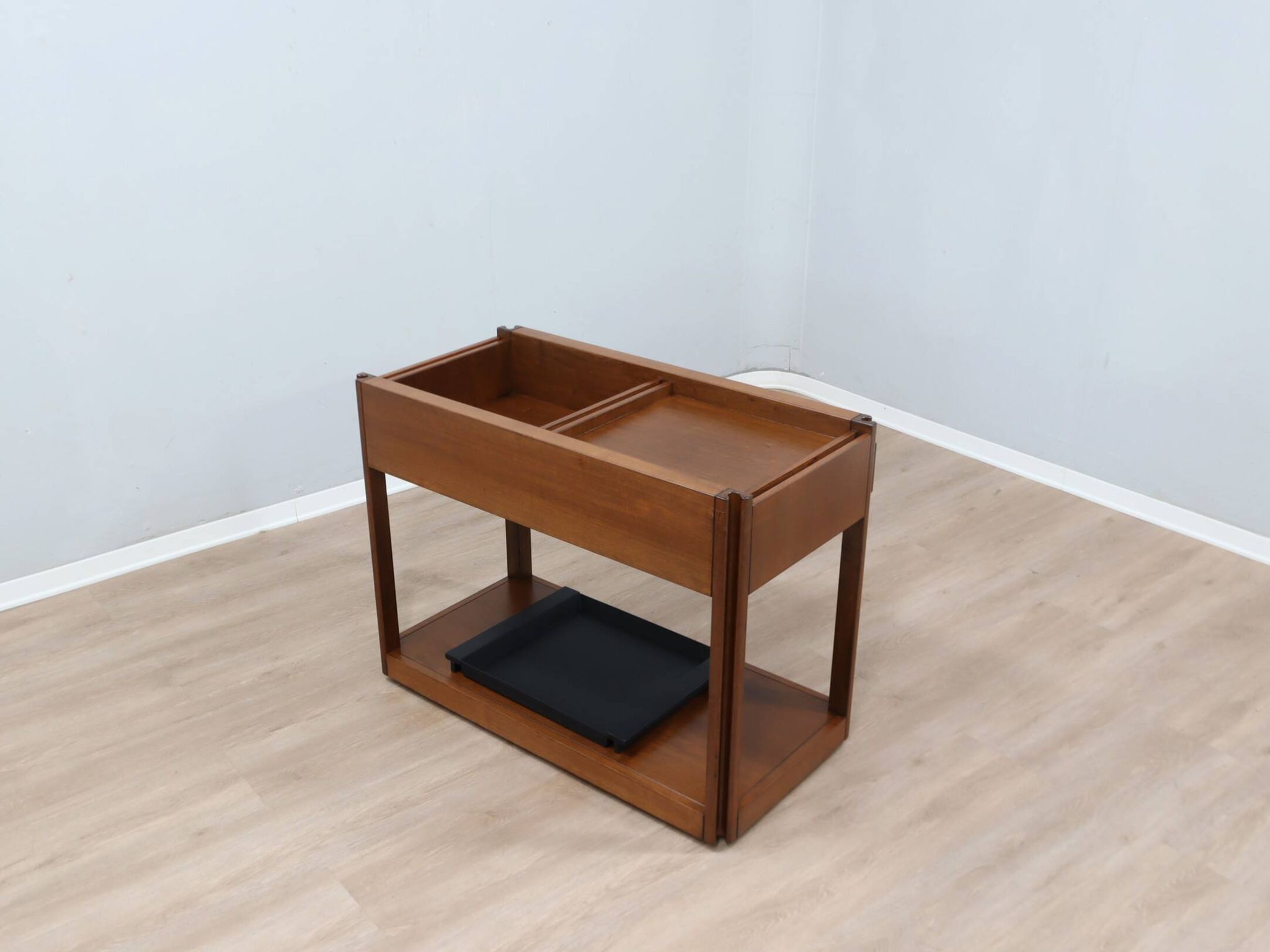 Angelo Mangiarotti for Molteni 4D Series solid wood Bar Cart 1970s