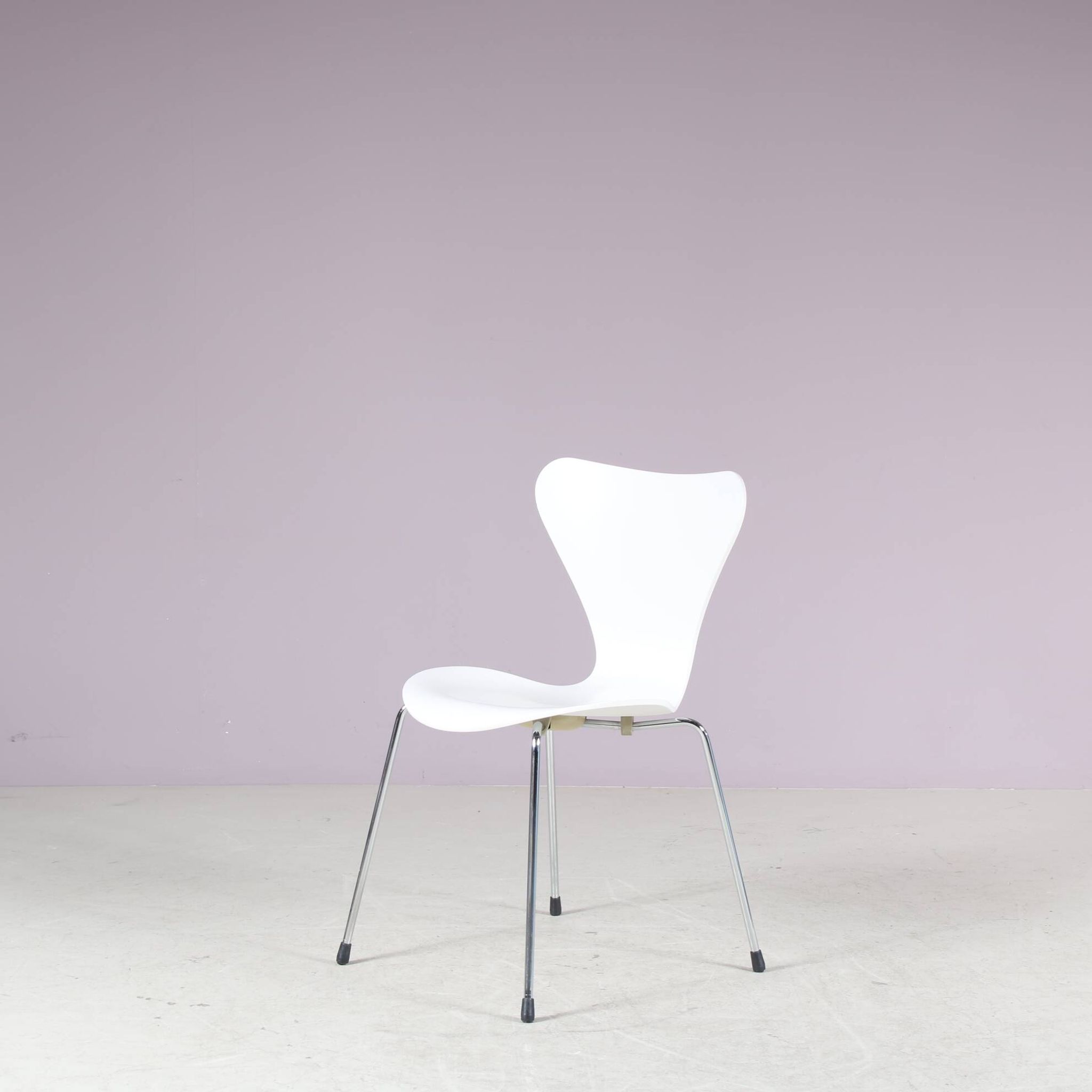 Set of 5 1980s "Butterfly" chairs by Arne Jacobsen for Fritz Hansen, Denmark