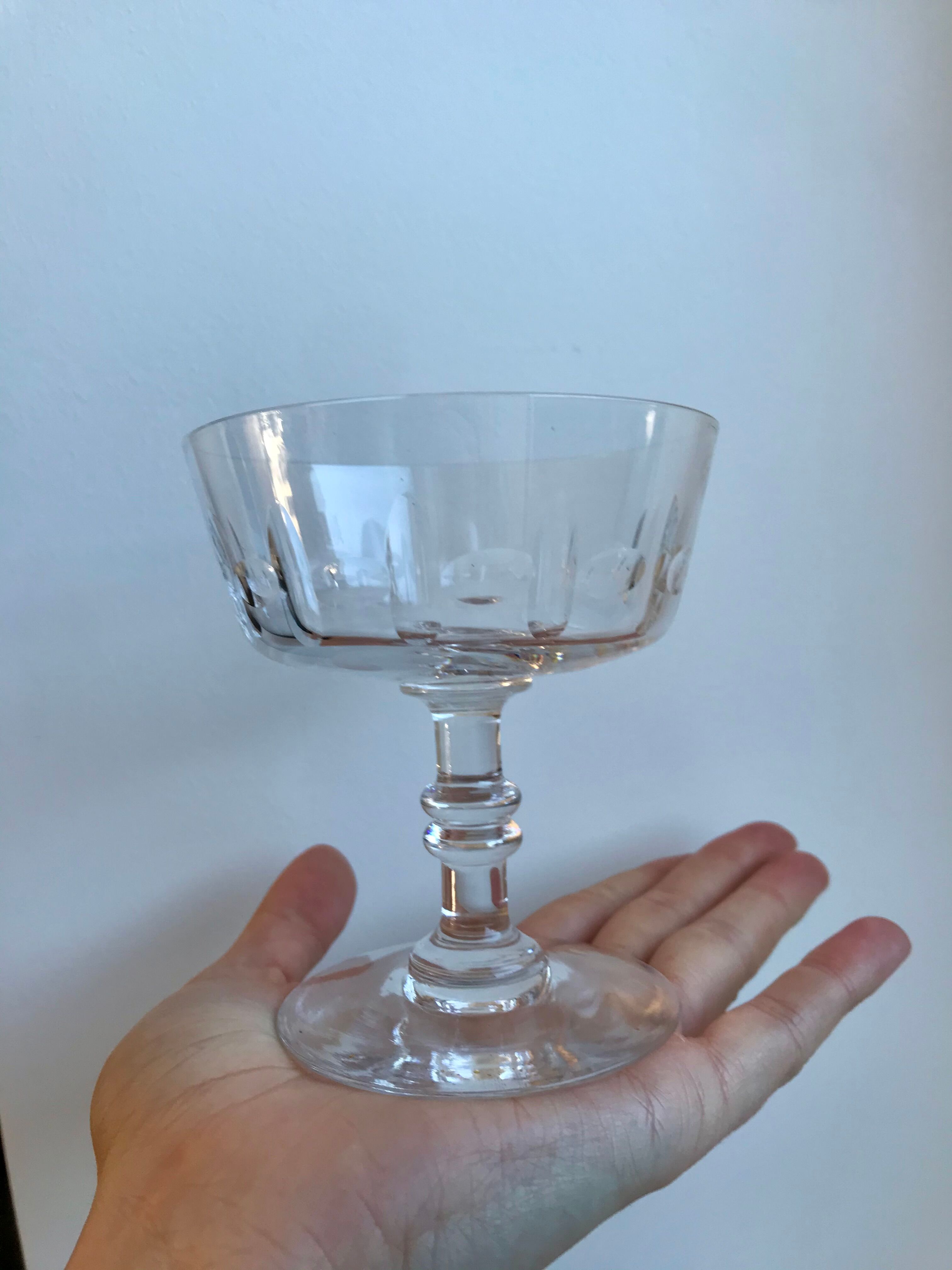 Lot of 7 champagne glasses in crystal engraved early twentieth century