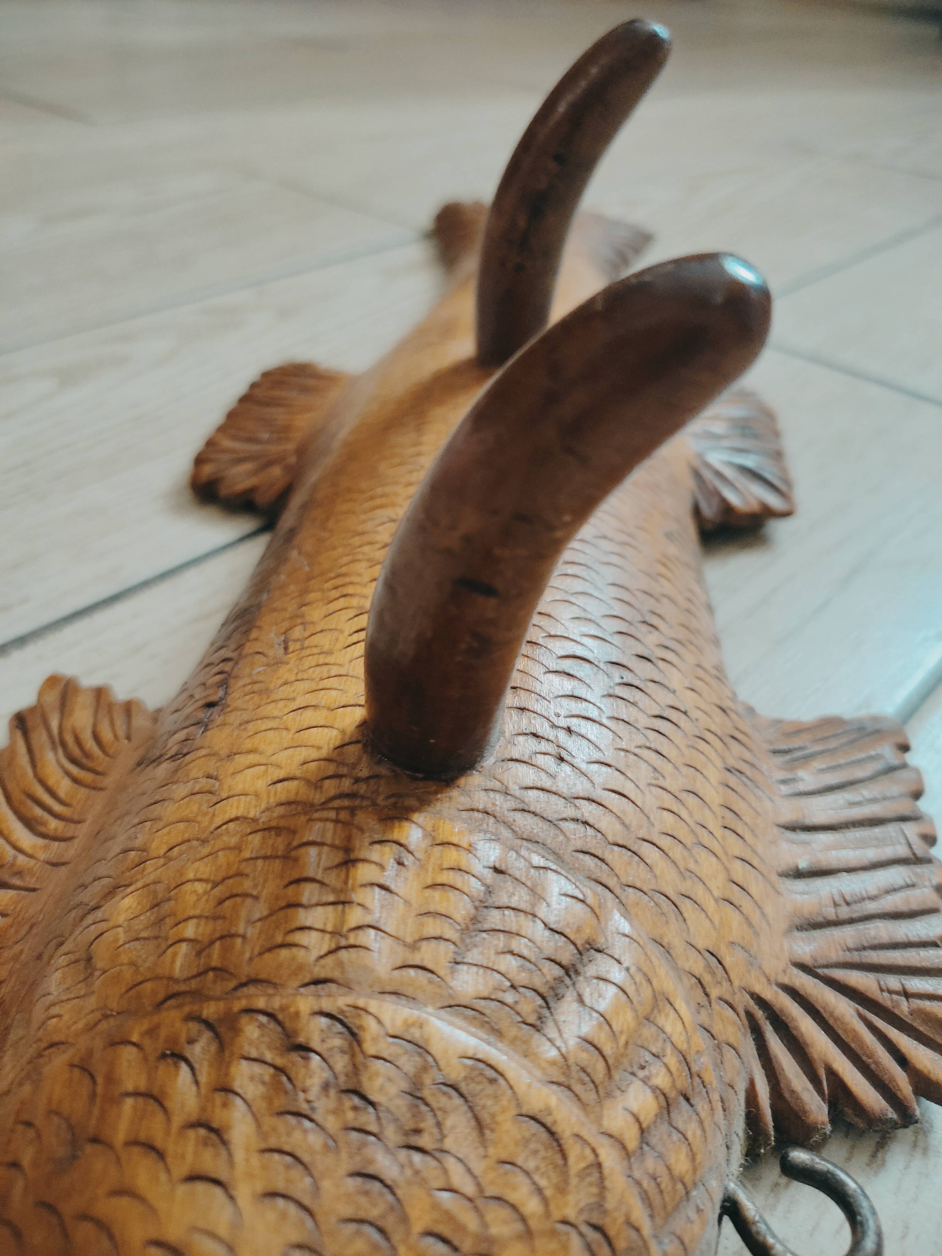 Wooden wall coat rack