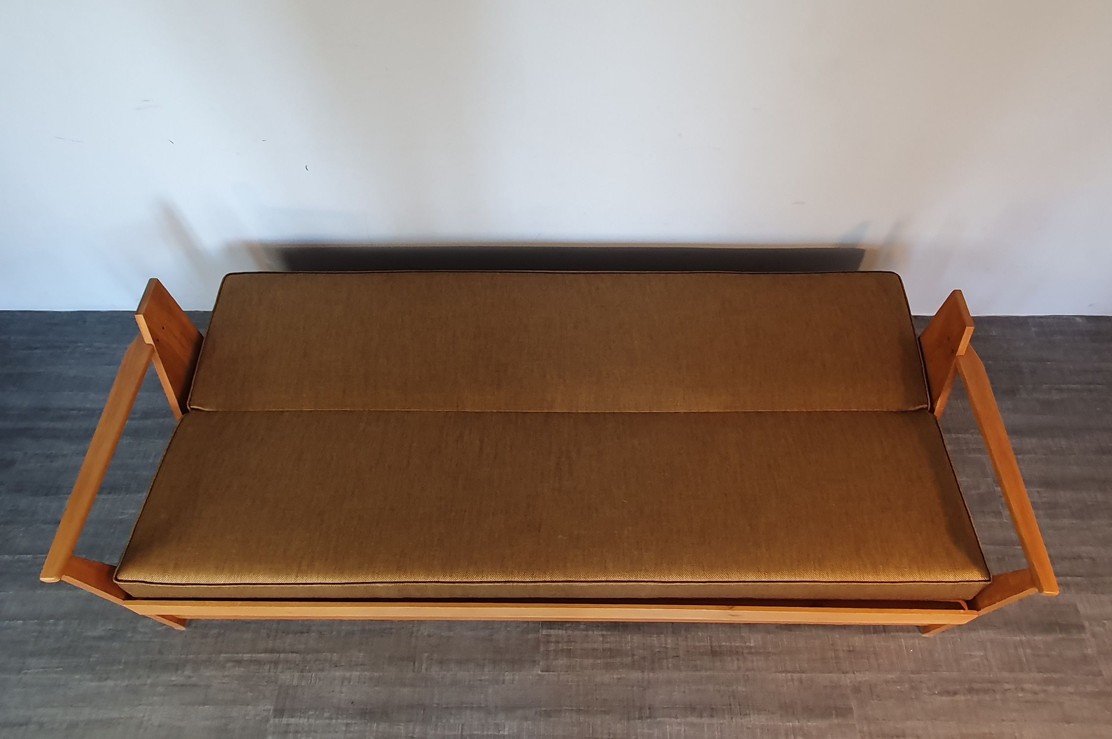 Tamara sofa bed in ash and fabric by F. Aplewicz for Lad, Polish Vintage 1950