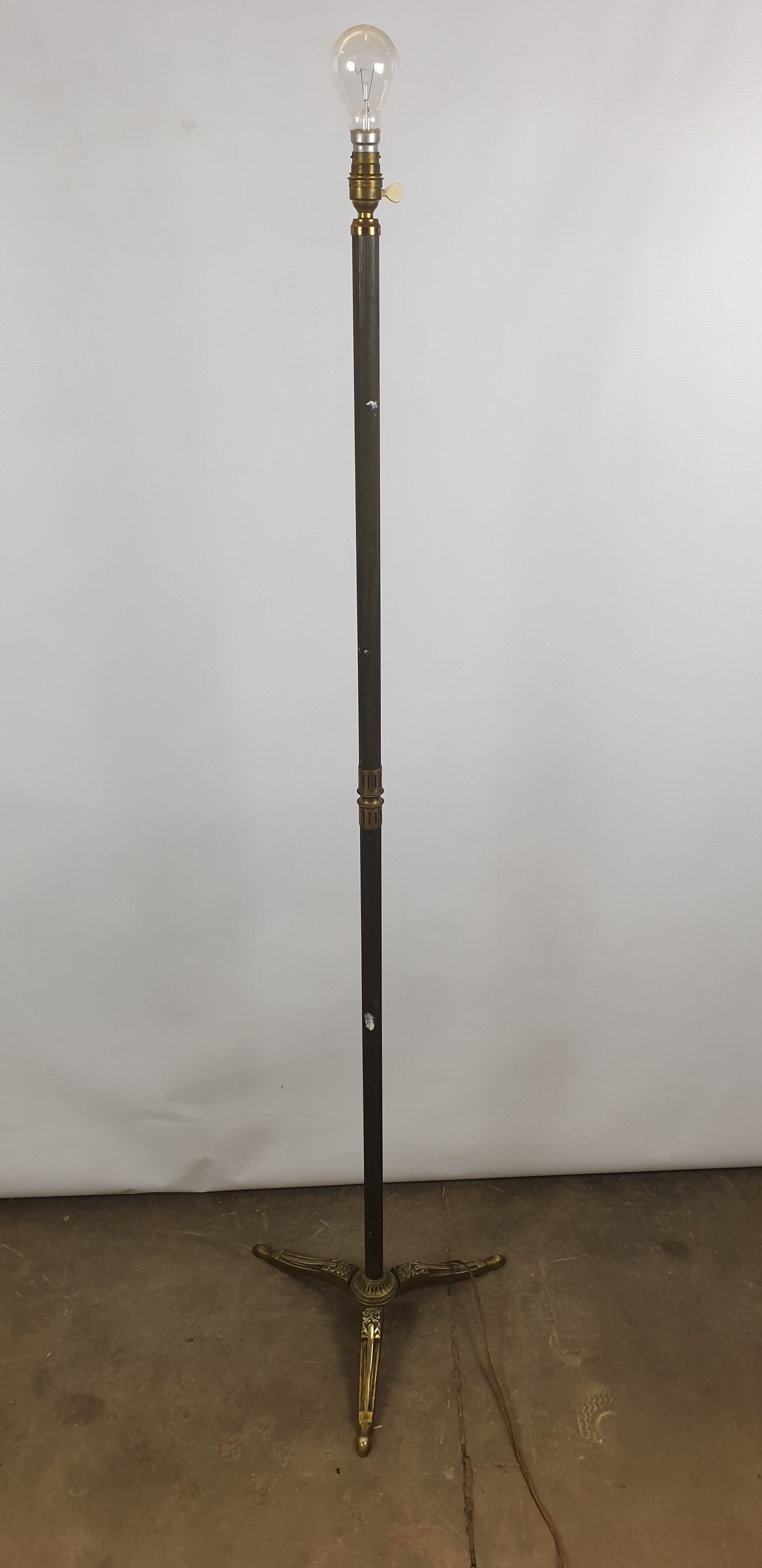 Brass lamppost foot 50s