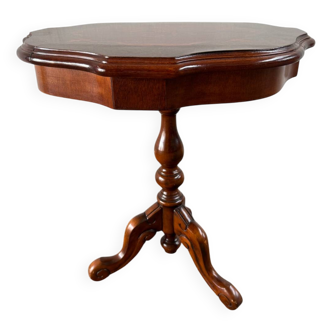 Marquetry pedestal table