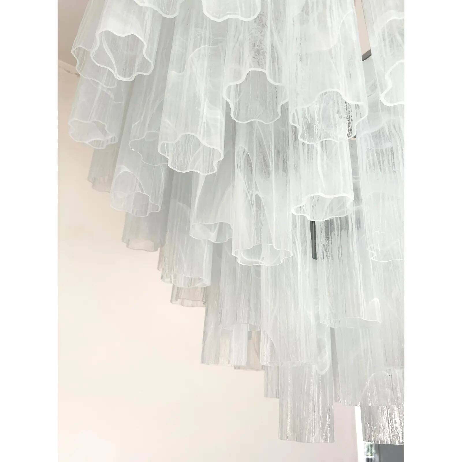 Modern Large Venetian White Alabastro Tronchi Murano Glass Chandelier