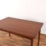 Table à manger extensible en teck danois du milieu du siècle, années 1960.