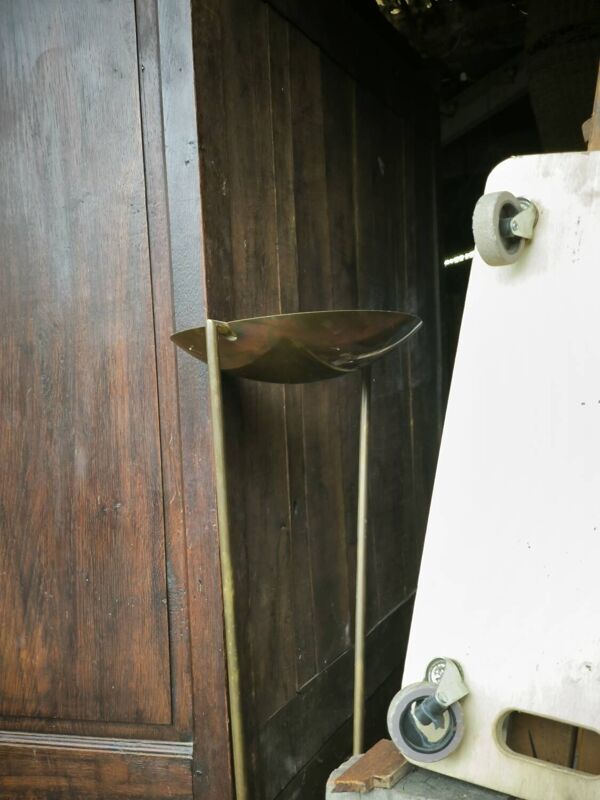 Gros buffet 2 corps en chêne d'époque Régence