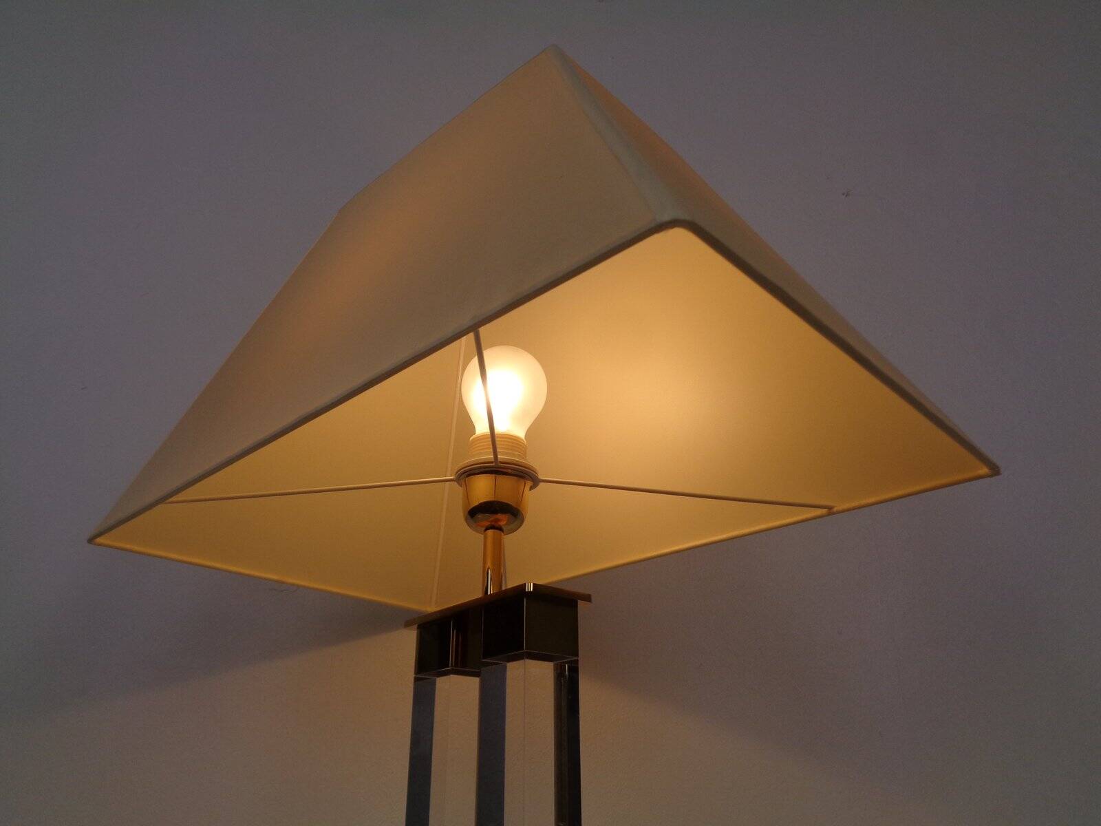 Hollywood Regency Acrylic Glass & Brass Table Lamp, Italy, 1970s