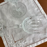 Lot of stemmed glass