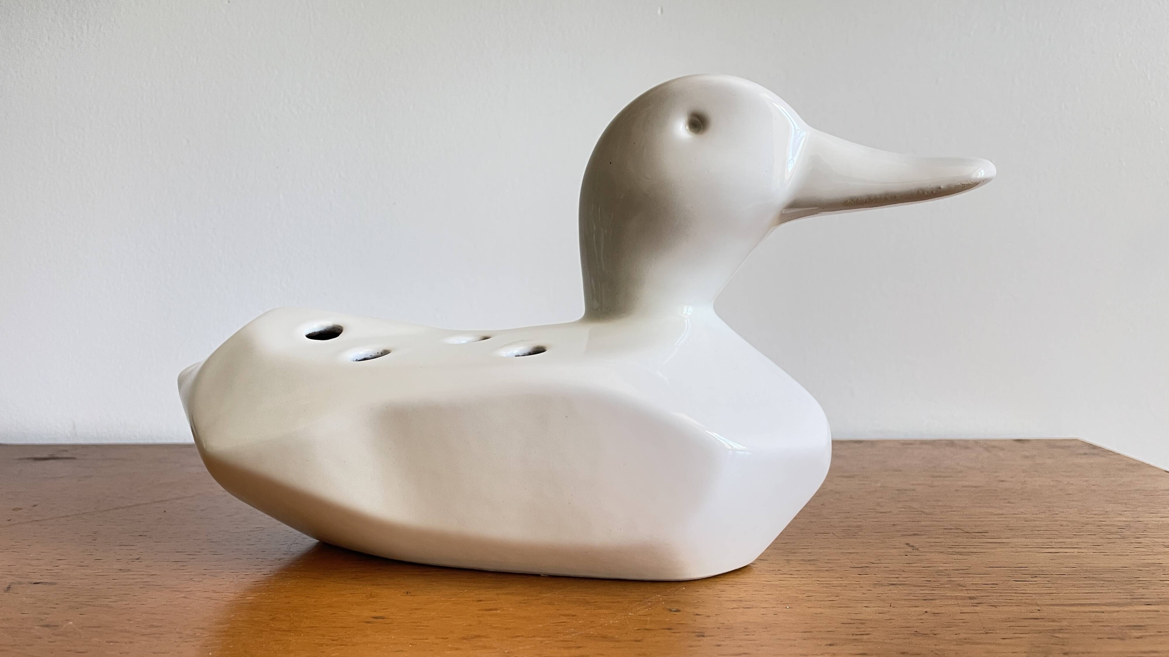 Vase pique-fleurs canard céramique annees 80