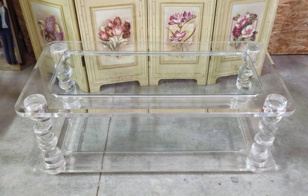 Table basse design Maison Roméo en lucite et verre – années 70