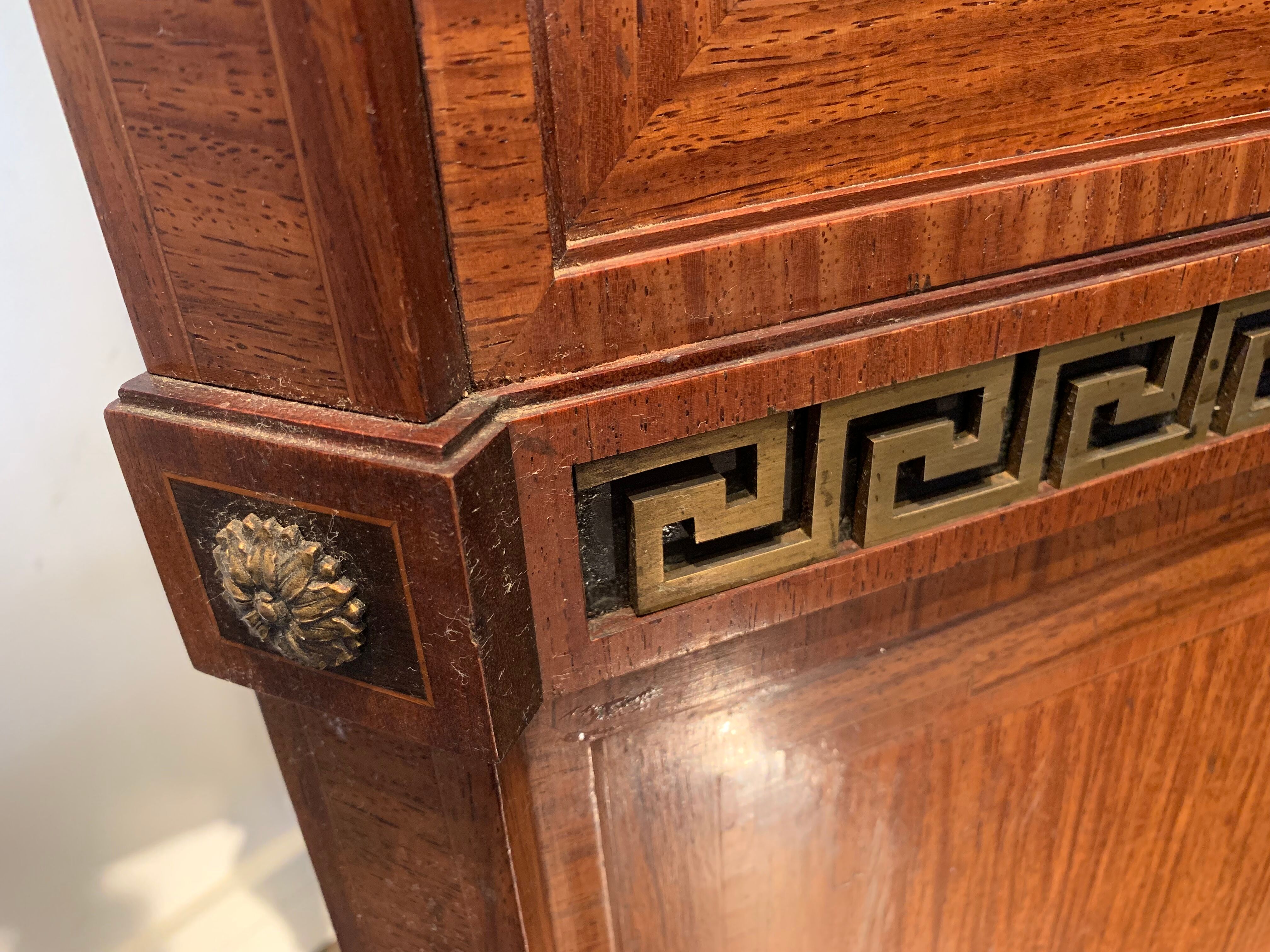 Writing desk Louis XVI