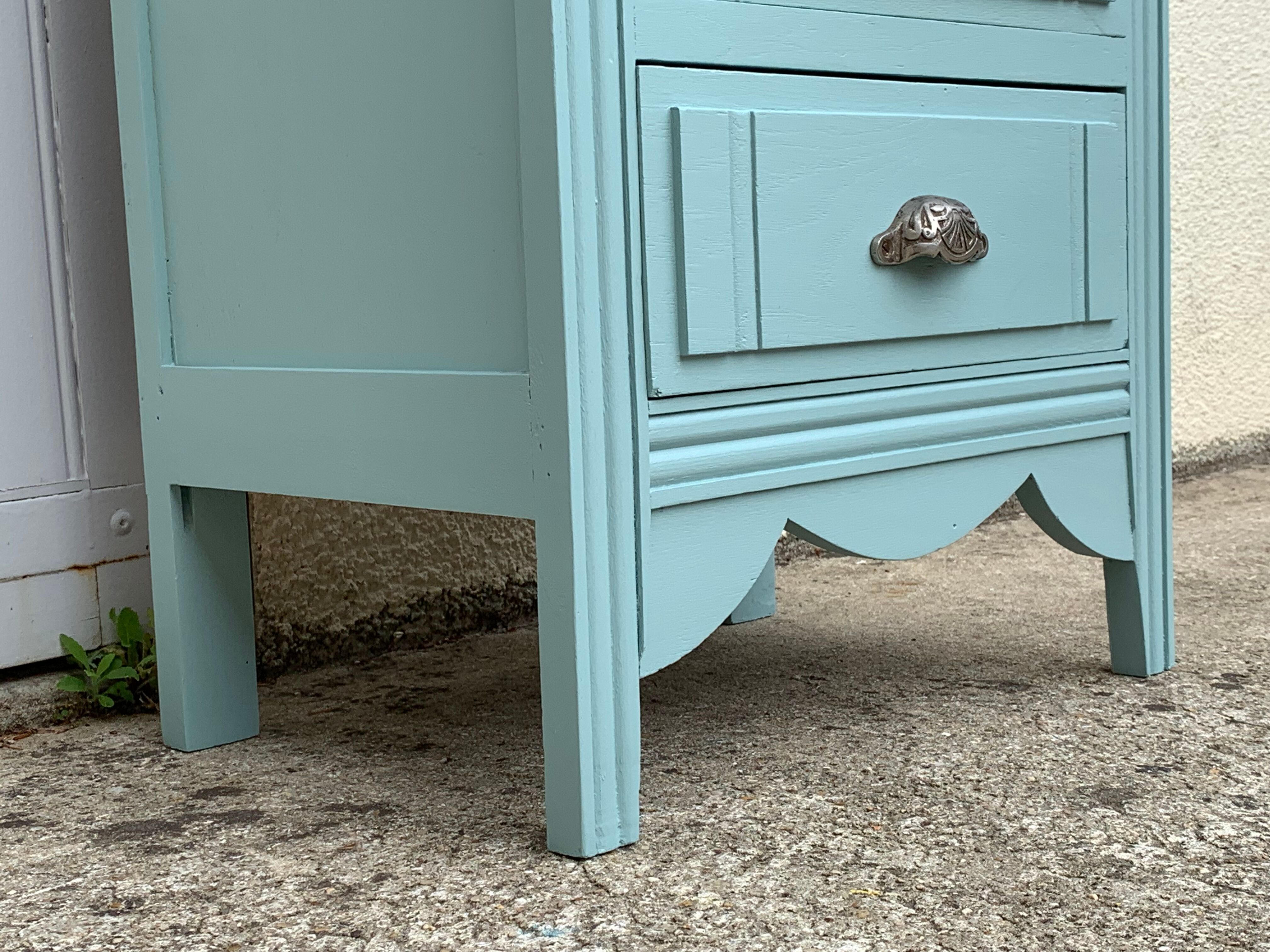 Art Deco dresser handles shells 1930