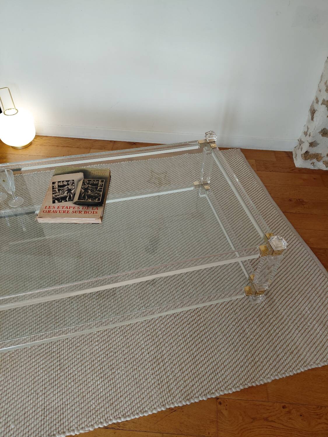 Table XL Laiton massif et Plexiglas-Style Jansen 1970