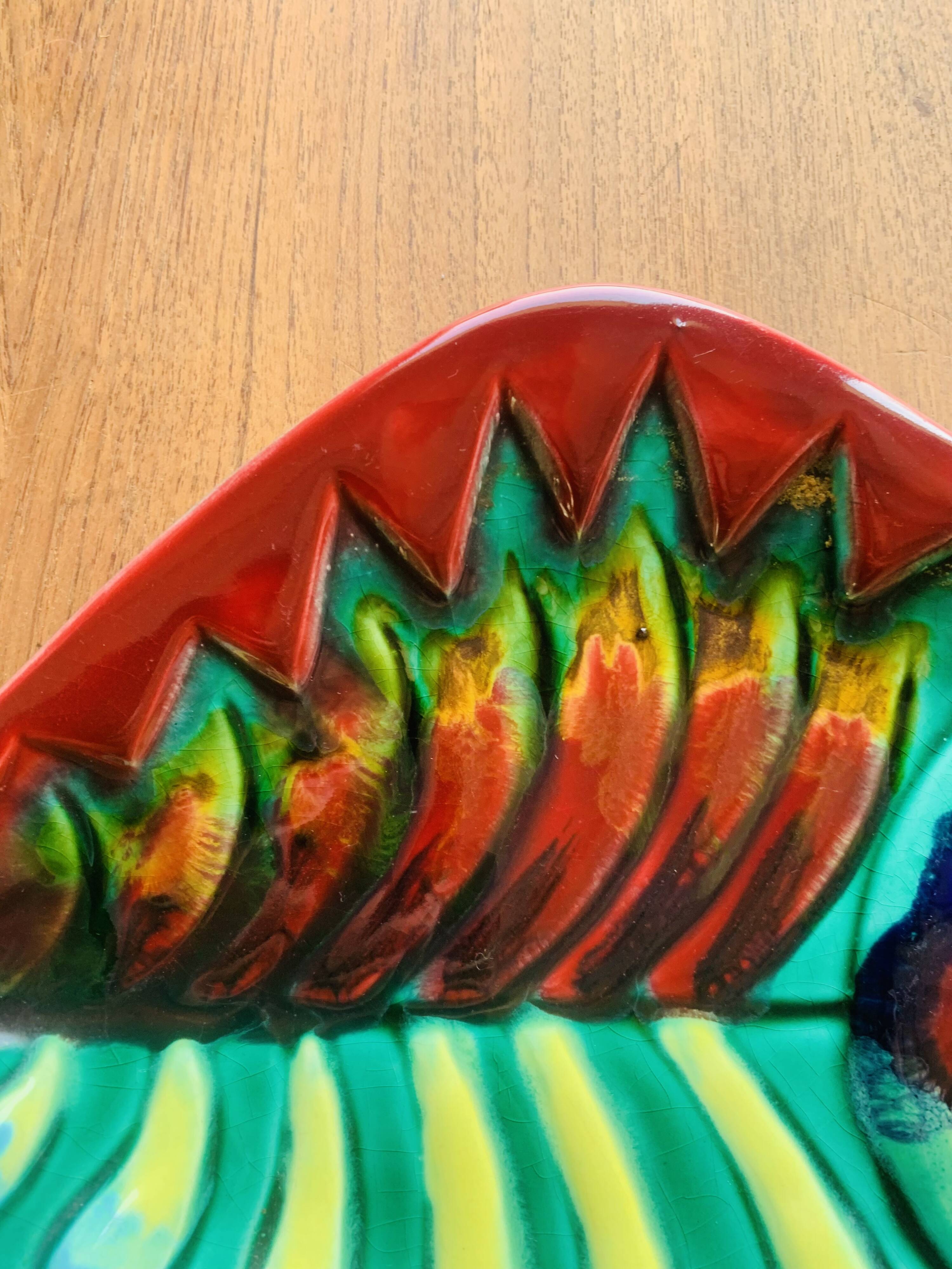 Vintage fish-shaped dish from Cérenne Vallauris