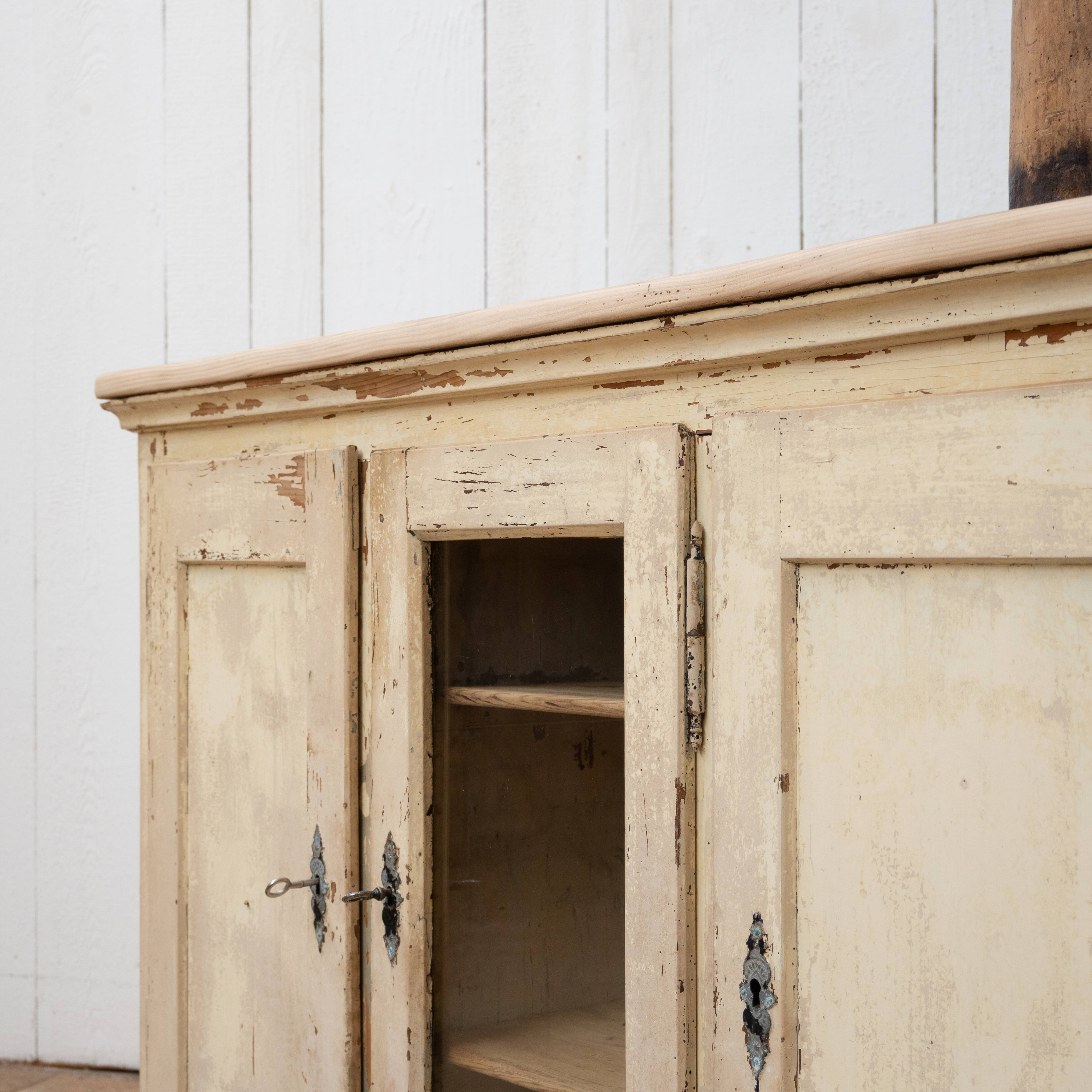 Wooden sideboard 3 doors early 20th