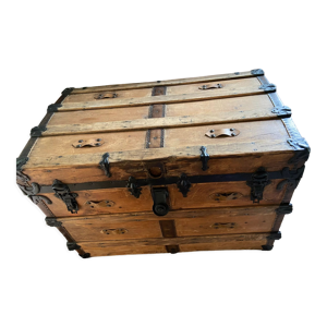 coffre malle en bois