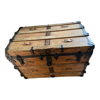 Wooden trunk chest
