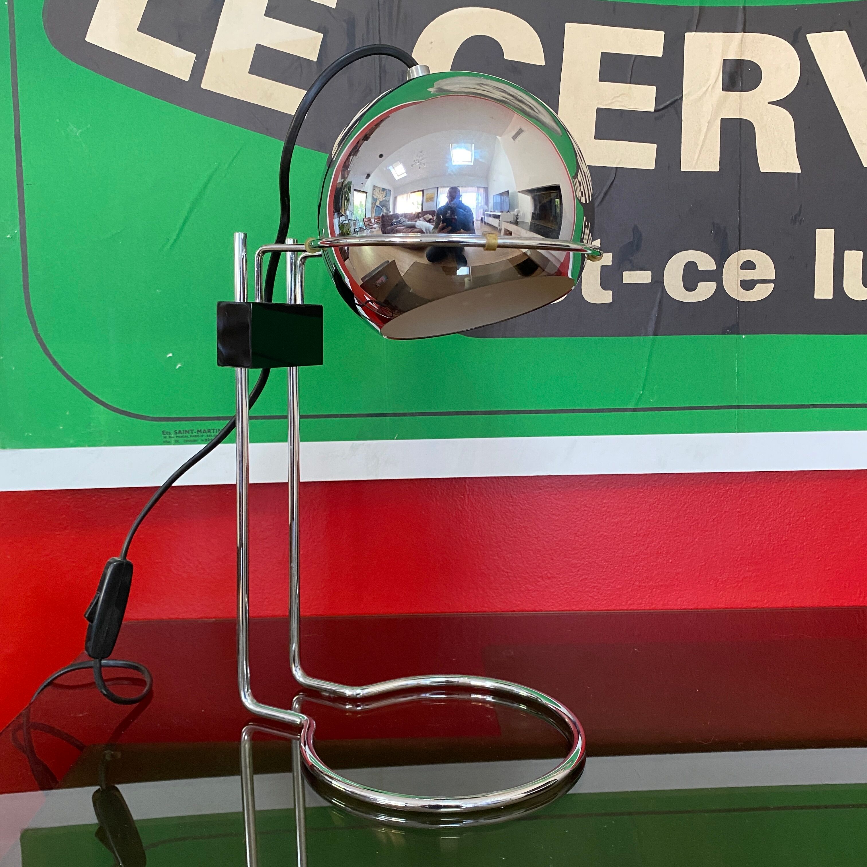 Eyeball lamp by Goffredo Reggiani. Italy 1969