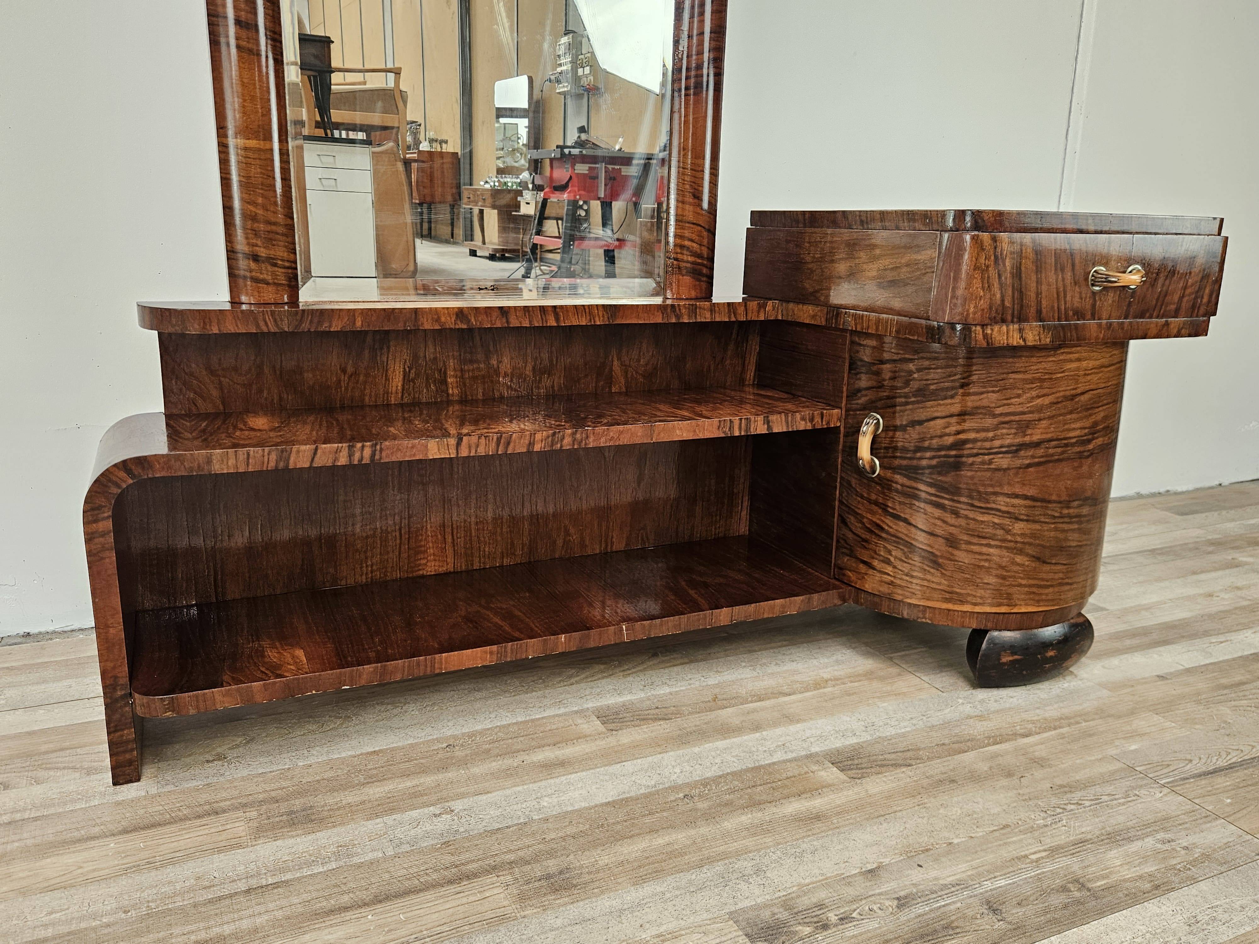 Art Decò dressing table in walnut root with mirror
