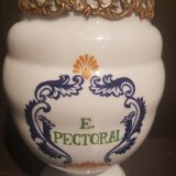 Porcelain pharmacy pot
