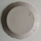 Malicorne earthenware plate with Rouen Beatrix Pouplard coat of arms