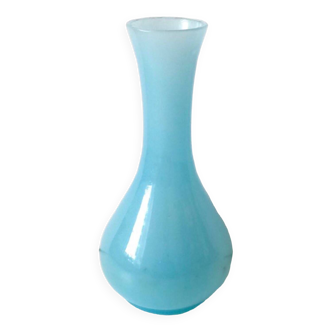 Vase Bleu Opaline