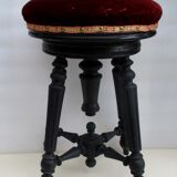 Napoleon III piano stool