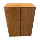 Magic box desk in light wood
