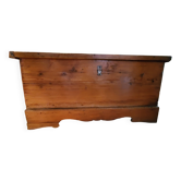 Coffre de mariage en bois massif