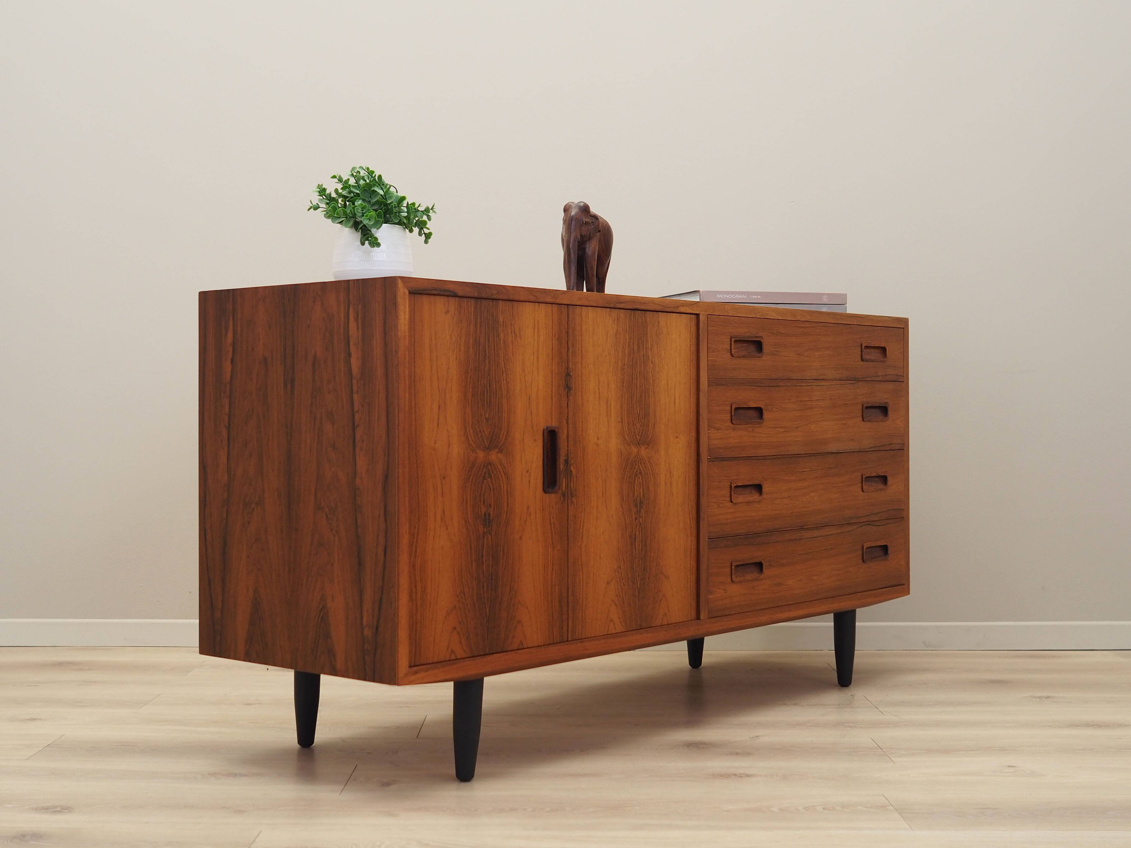 Commode en palissandre, design danois, années 1970, designer : Carlo Jensen, production :
