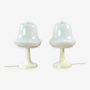 Lot de 2 lampes de table en verre blanc, Opp Jihlava, Tchécoslovaquie Années 1960