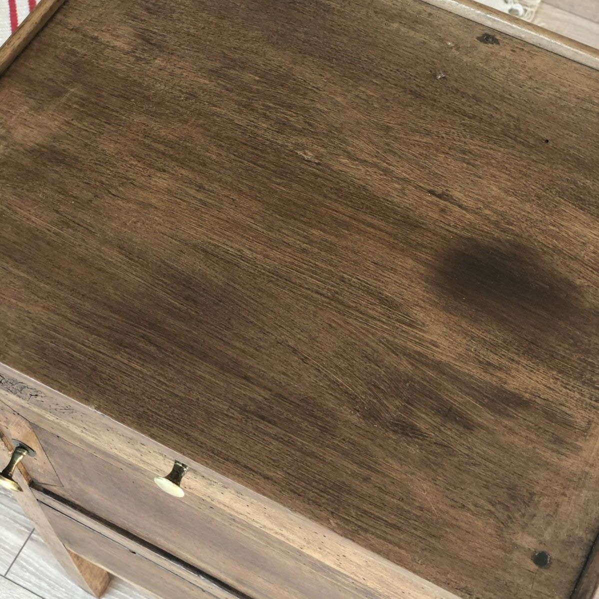 Ancient bedside in chestnut