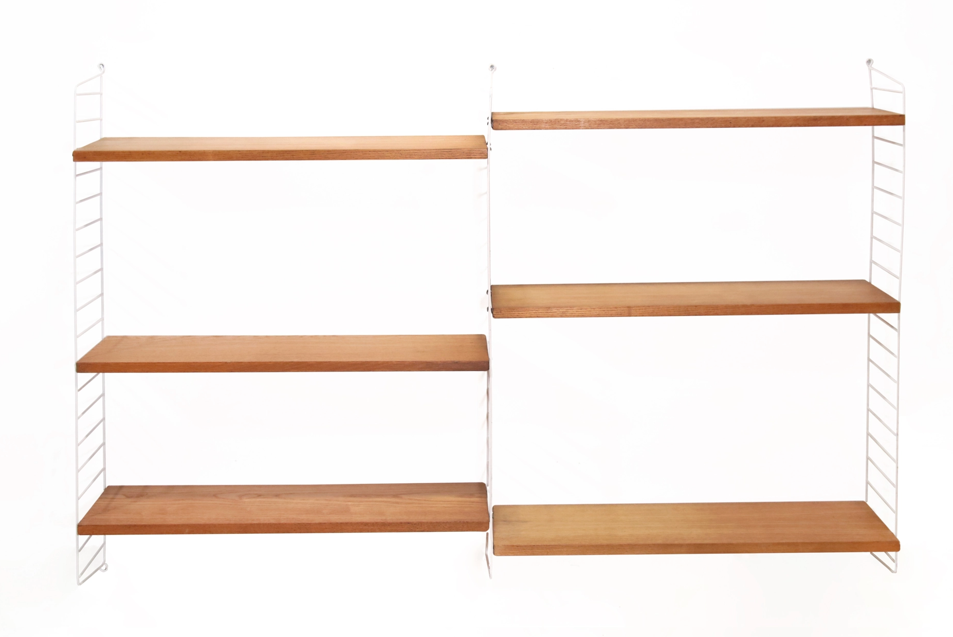 Nisse Strinning pine wood wall system