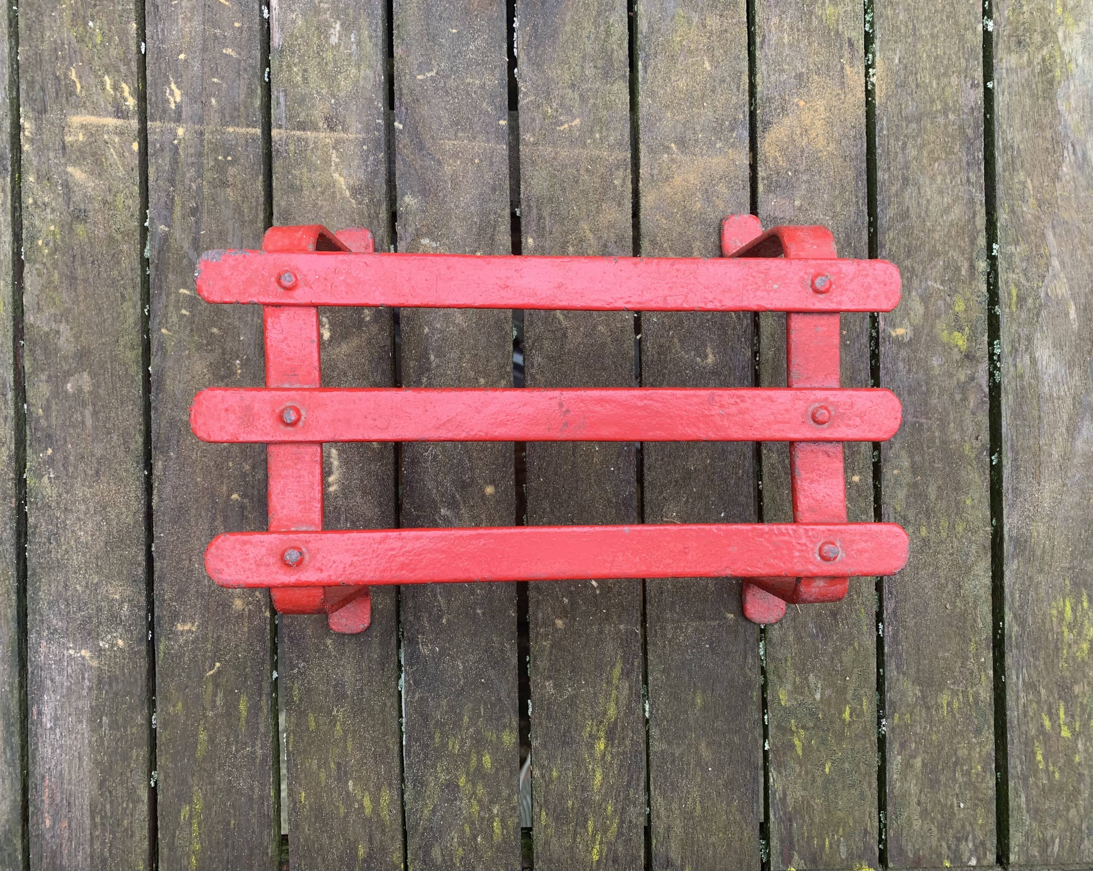 Sole door or foot rest