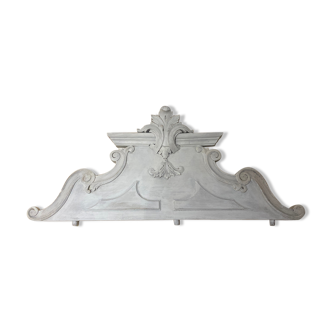 Fronton solid wood patina white