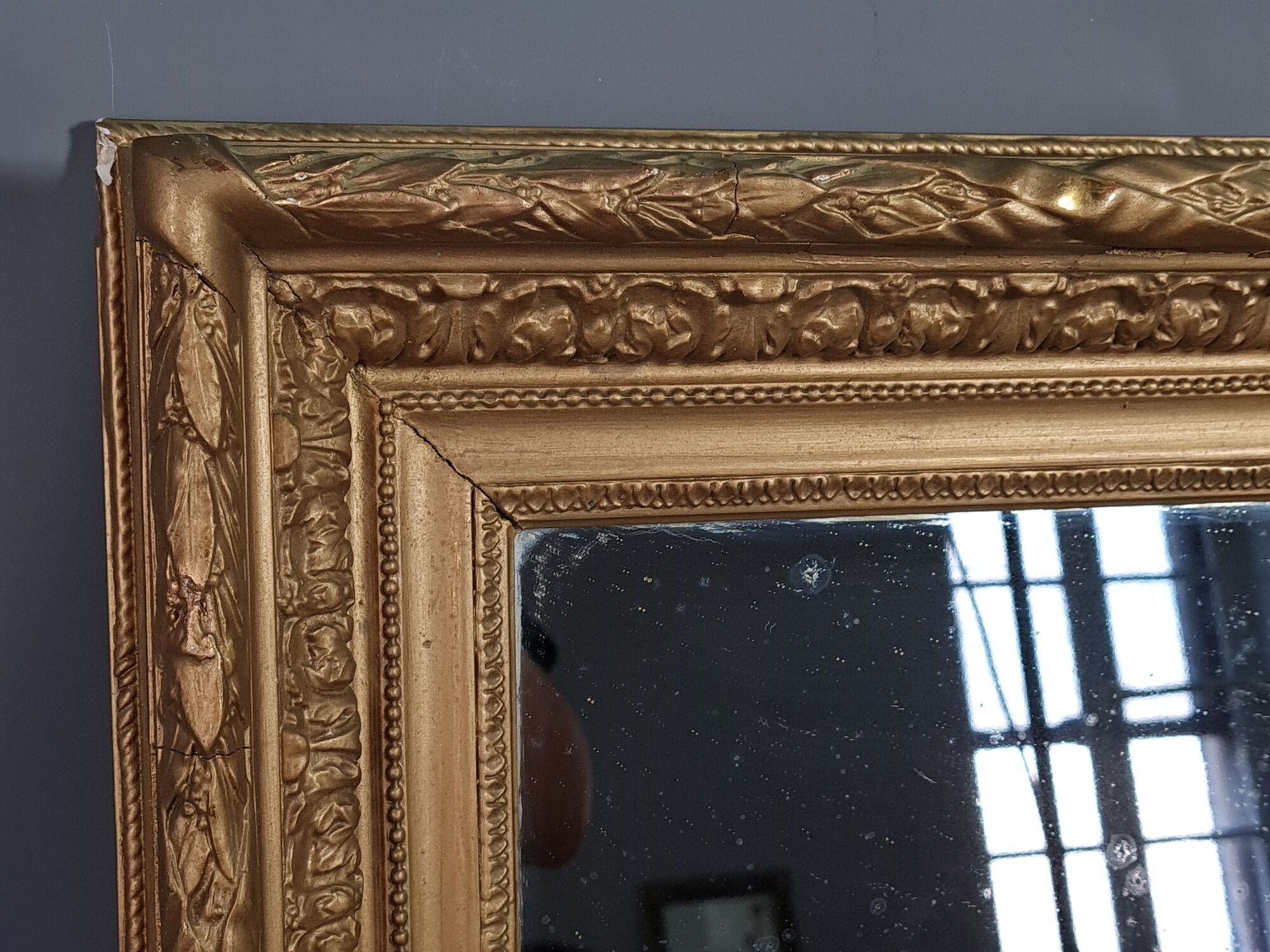 Mirror and old frame with keys gilded stucco wood 44,5x40 cm, leafing 28,5x23,5 cm