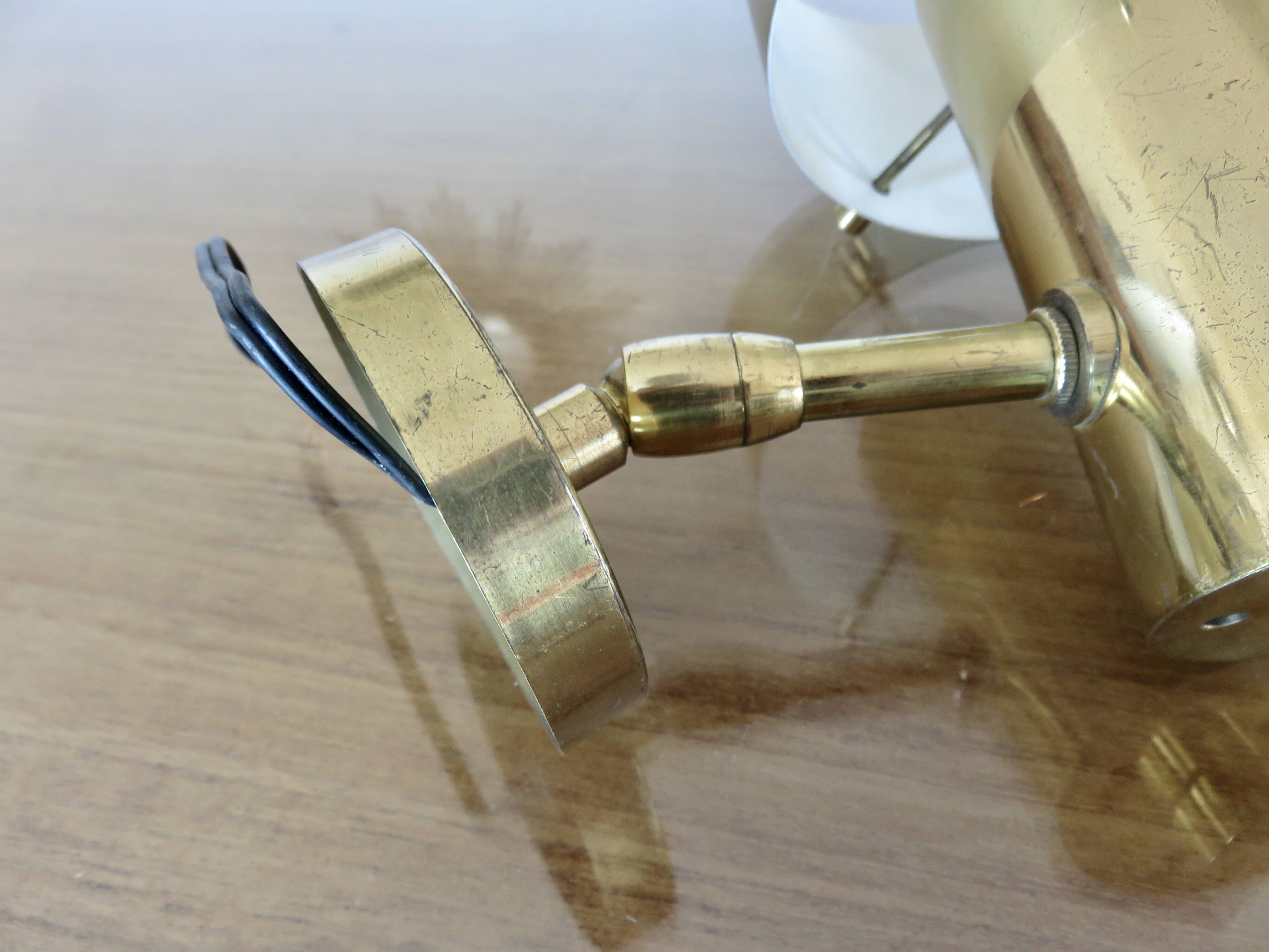 Jo Hammerborg wall lamp in brass, Denmark, 1970s.