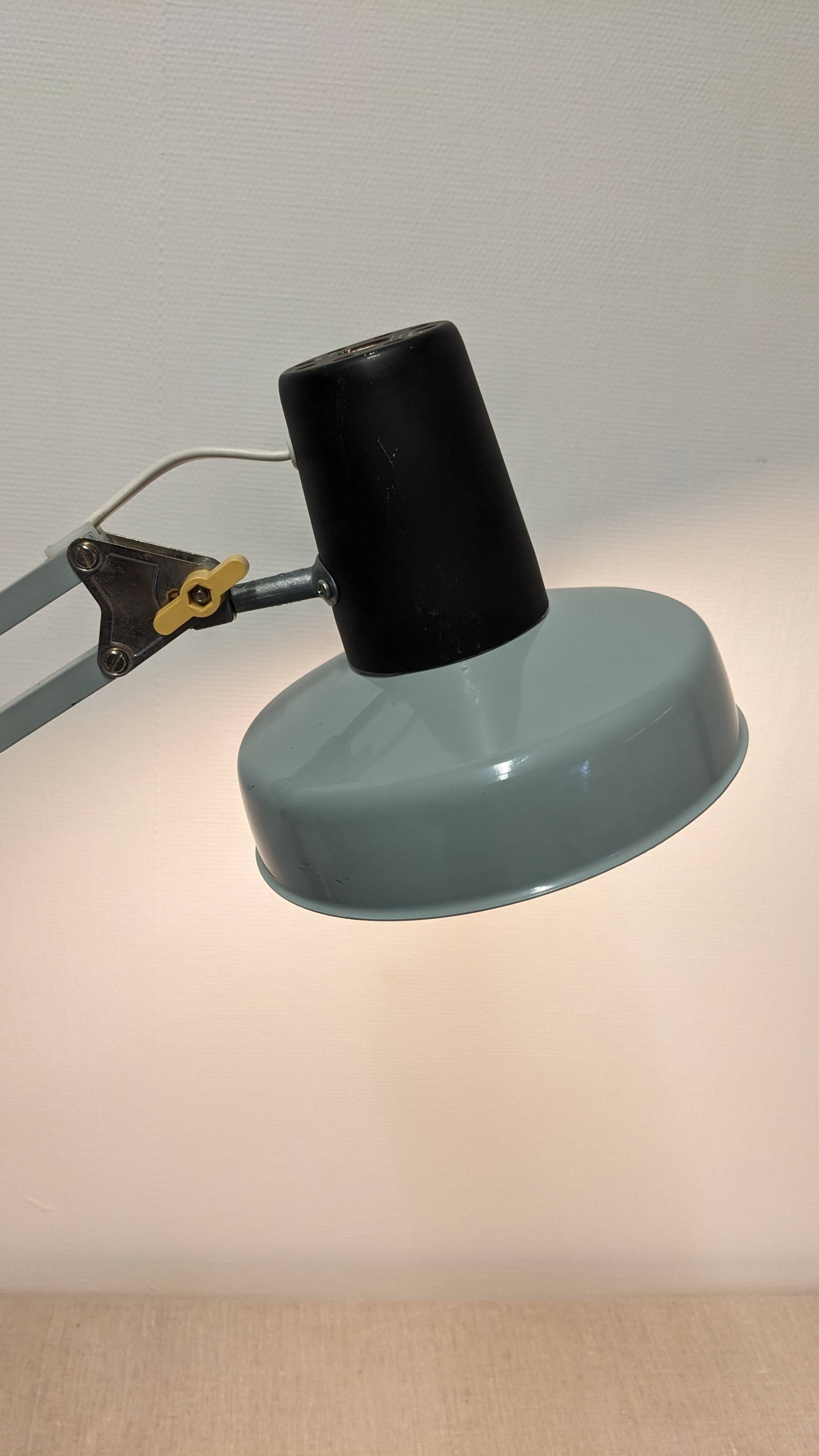 Lampe d'architecte ou de bureau articulée par Mathias, France vers 1970