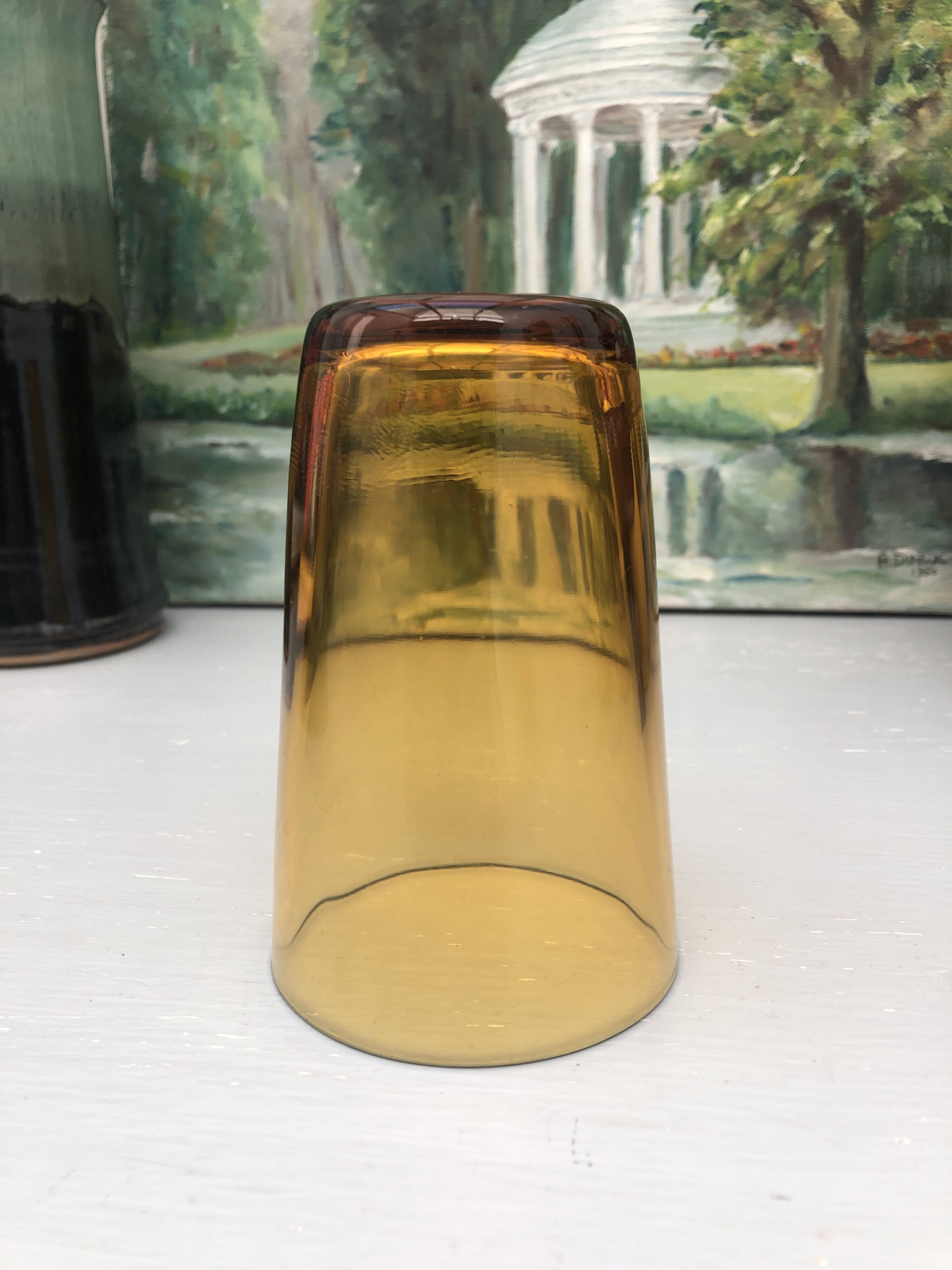 set of 4 amber yellow glasses from the 70s, signed France