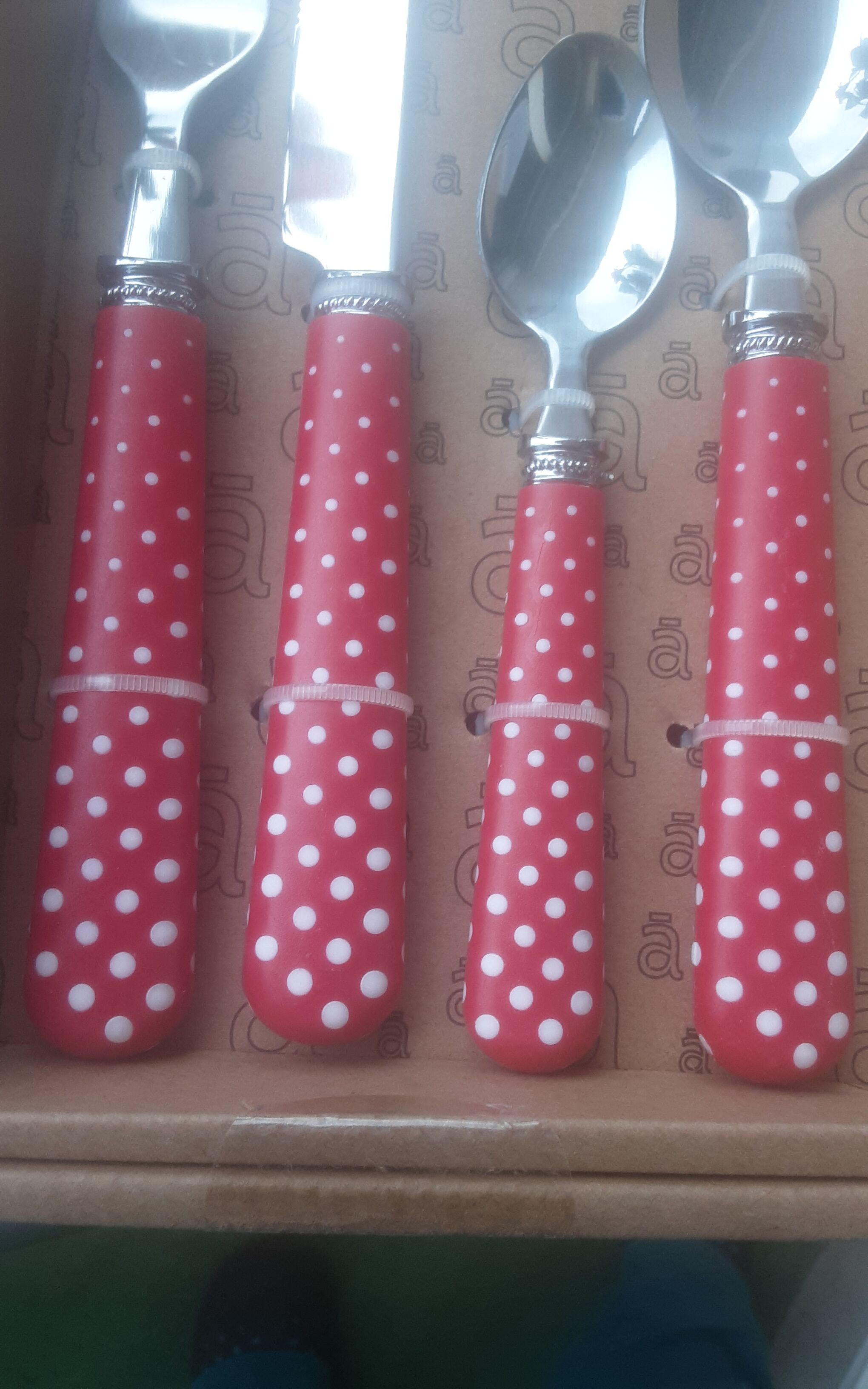 Set de 24 couverts acier inoxydable