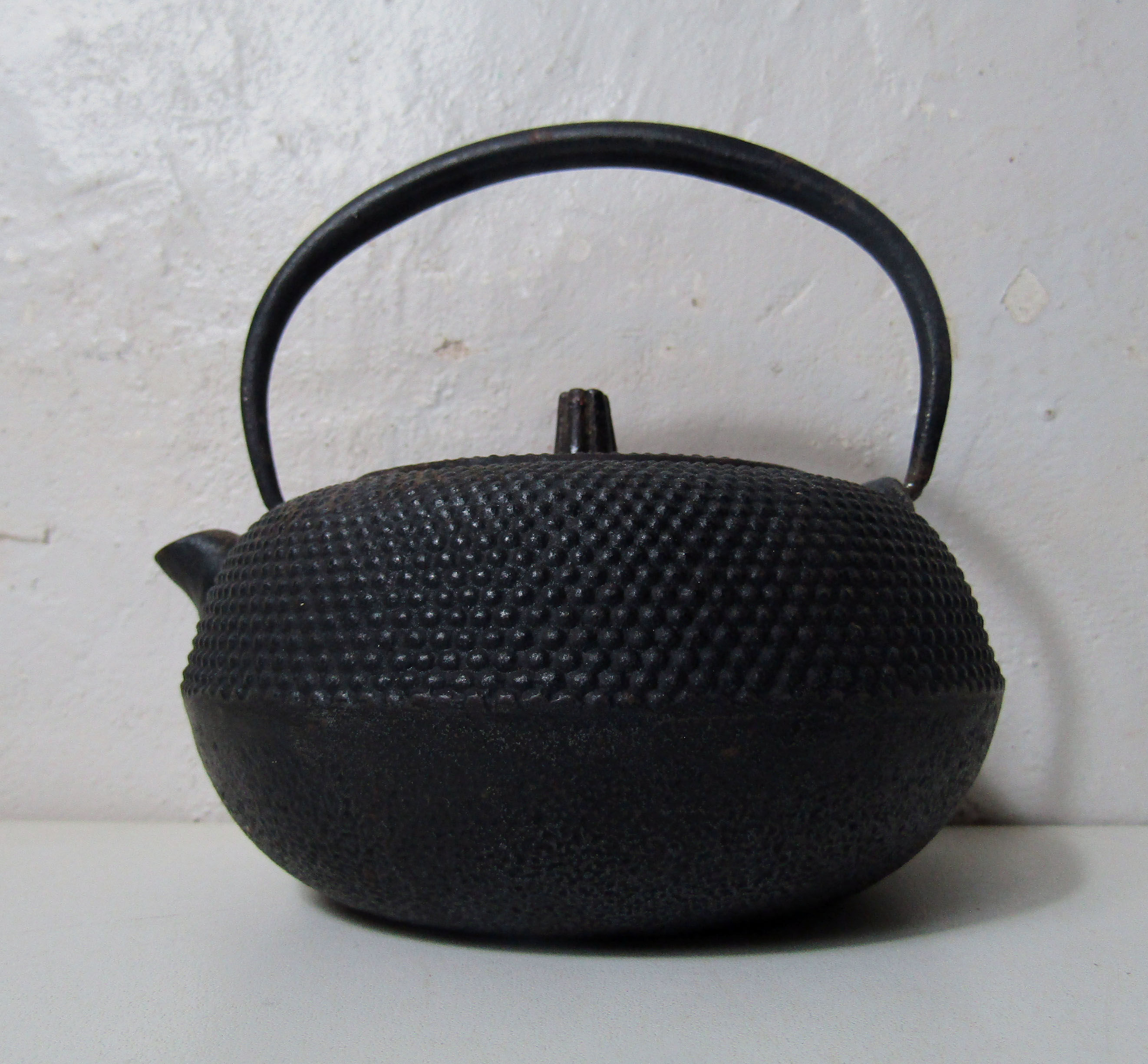 Cast iron teapot