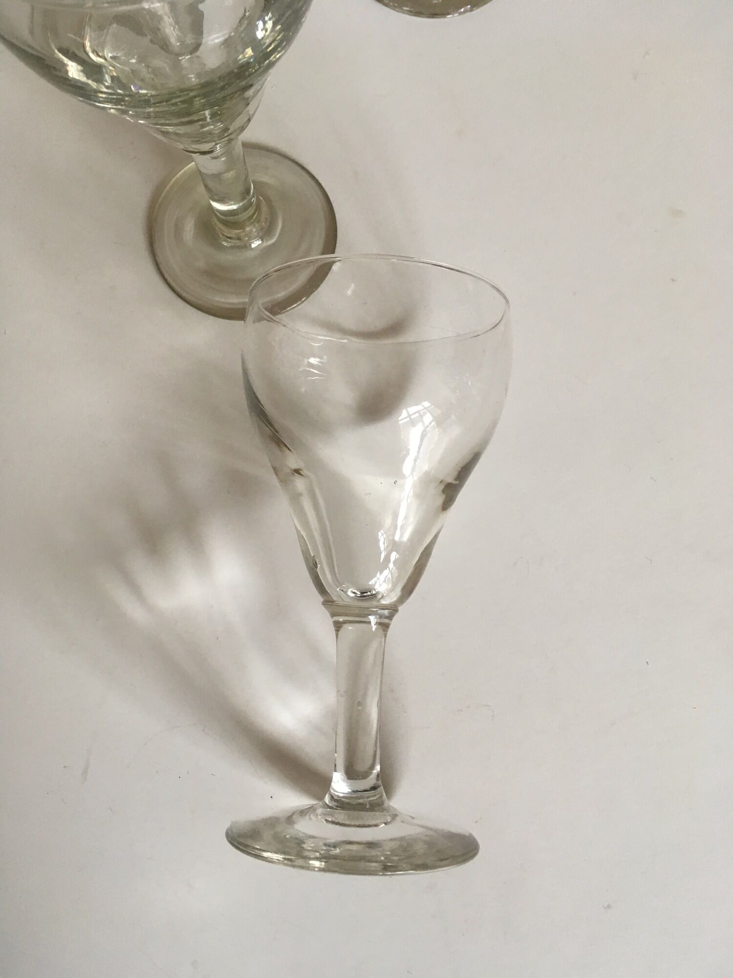 series of 6 walk glasses from bistro counter 50s