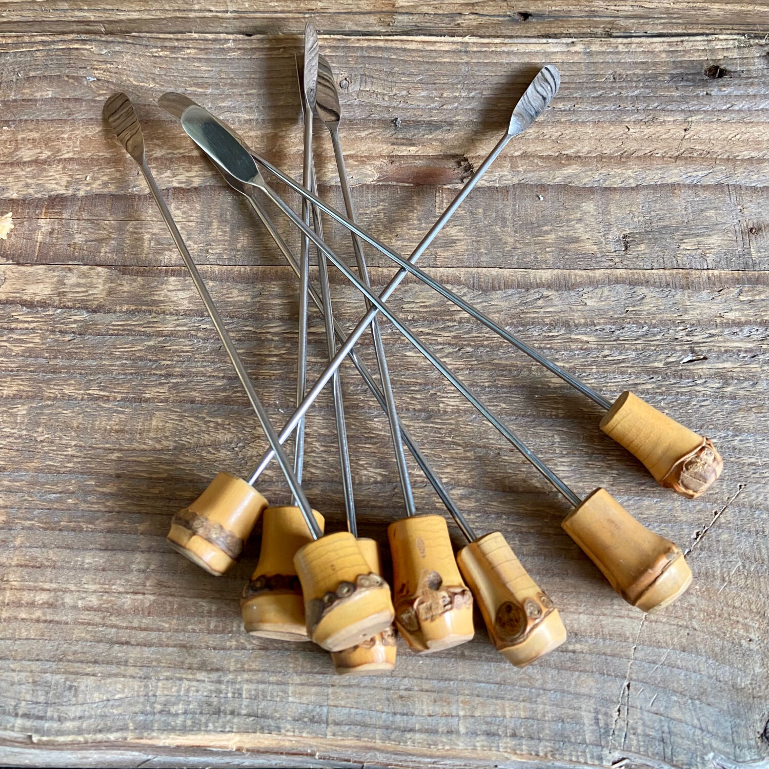 8 bamboo handle cocktail stirrers